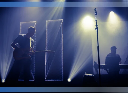 musicians grooving RnB